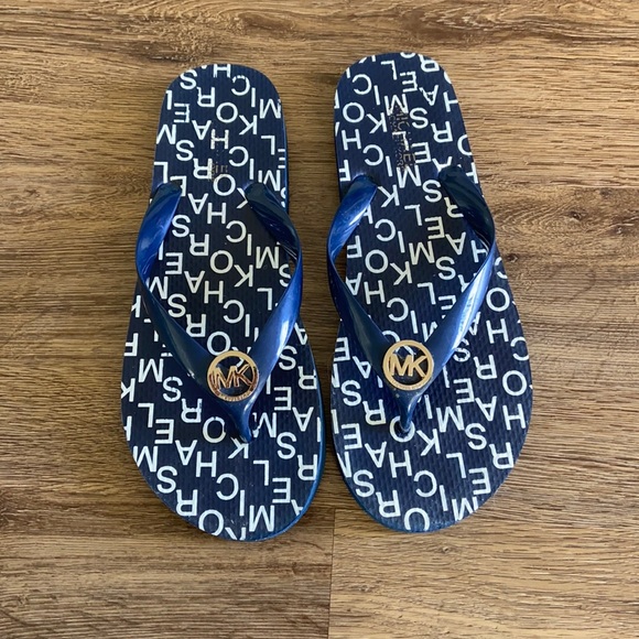 Michael kors blue flip flops Clearance